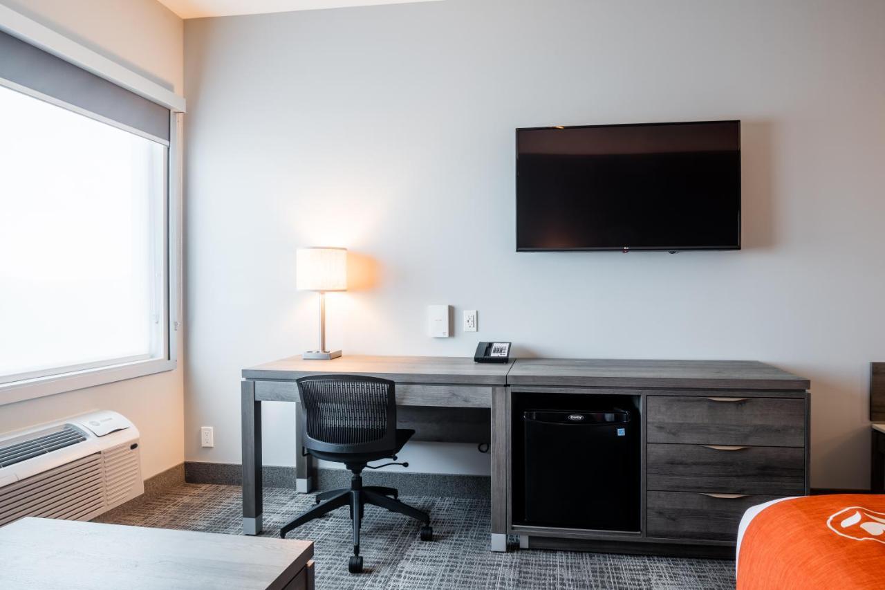 Amsterdam Inn & Suites, Ascend Hotel Collection Florenceville Eksteriør billede